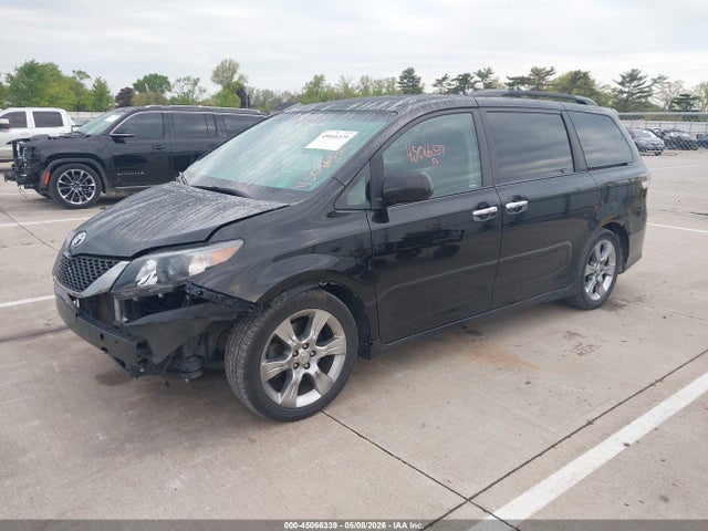 5TDXK3DC8ES504492 Toyota Sienna Se 8 Passenger