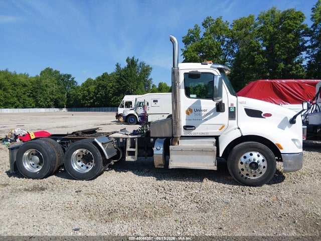 Продажа на аукционе авто 2016 Peterbilt 579, vin: 1XPBDP9X5GD343894, номер лота: 45066357