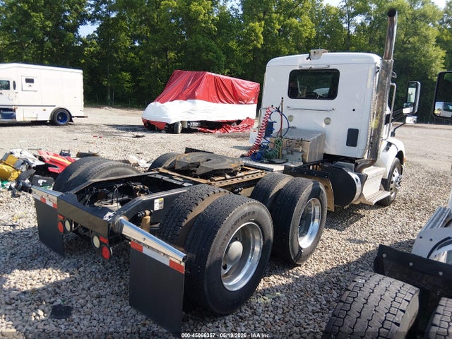 Продажа на аукционе авто 2016 Peterbilt 579, vin: 1XPBDP9X5GD343894, номер лота: 45066357