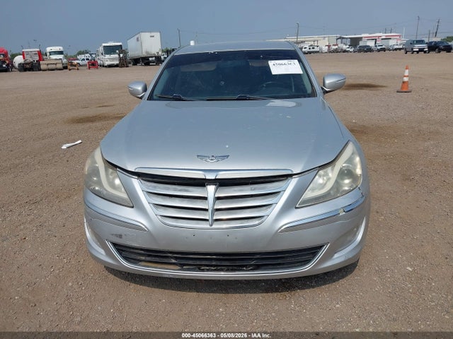 2013 Hyundai Genesis 3.8 მანქანა იყიდება აუქციონზე, vin: KMHGC4DD0DU235325, აუქციონის ნომერი: 45066363