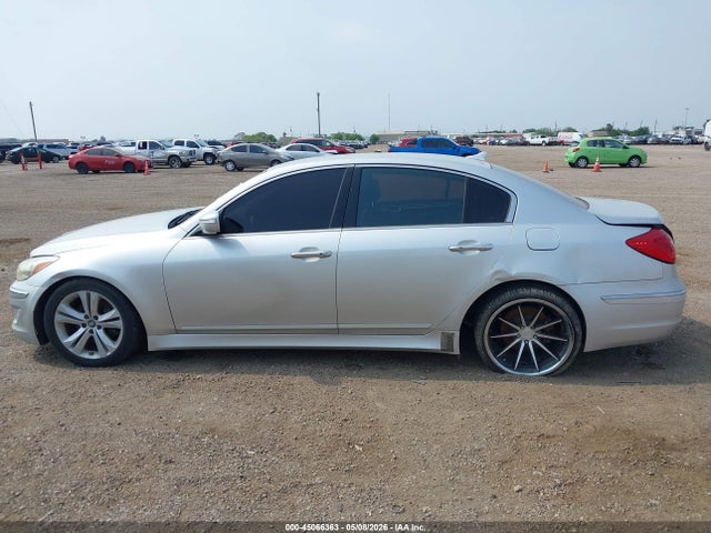 2013 Hyundai Genesis 3.8 მანქანა იყიდება აუქციონზე, vin: KMHGC4DD0DU235325, აუქციონის ნომერი: 45066363
