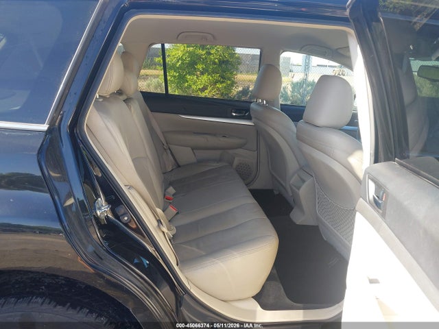 2011 Subaru Outback 2.5i Premium მანქანა იყიდება აუქციონზე, vin: 4S4BRCCC5B3341817, აუქციონის ნომერი: 45066374