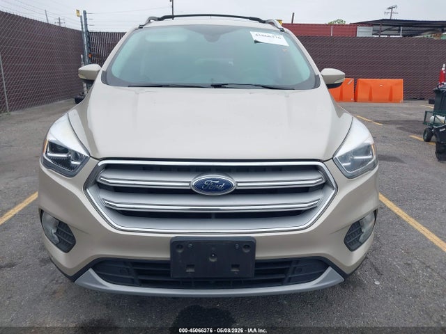 Ford Escape Titanium 2018 1FMCU9J97JUC35889 Image 12