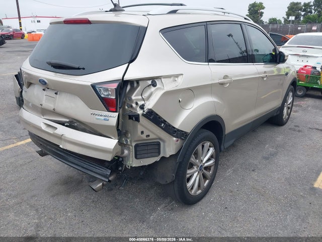 Ford Escape Titanium 2018 1FMCU9J97JUC35889 Image 4