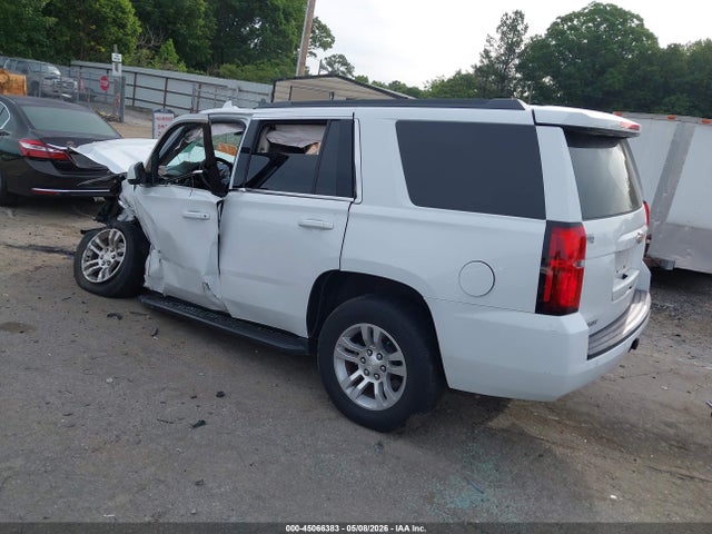 2020 Chevrolet Tahoe 2wd Ls მანქანა იყიდება აუქციონზე, vin: 1GNSCAKC1LR308735, აუქციონის ნომერი: 45066383