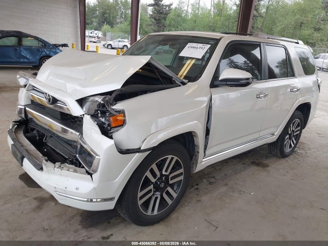 Toyota 4runner Limited 2023 JTEKU5JR0P6183457 Image 2