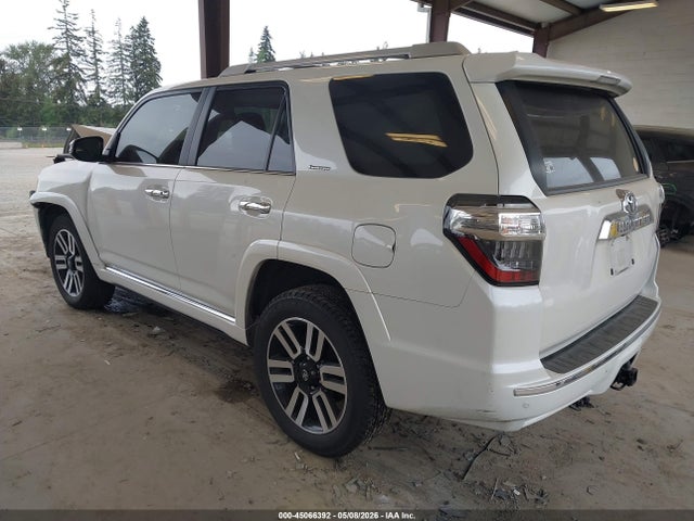 Toyota 4runner Limited 2023 JTEKU5JR0P6183457 Image 3