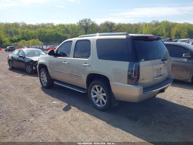 45066398 :رقم المزاد ، 1GKS2EEF6BR202731 vin ، 2011 Gmc Yukon Denali مزاد بيع