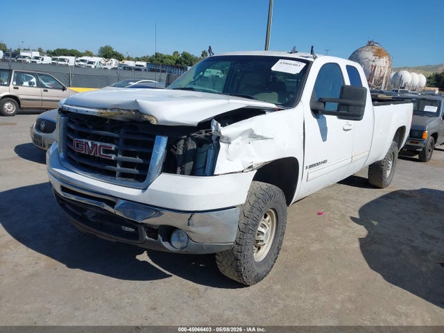 45066403 :رقم المزاد ، 1GTHK29K88E135660 vin ، 2008 Gmc Sierra 2500hd Slt مزاد بيع