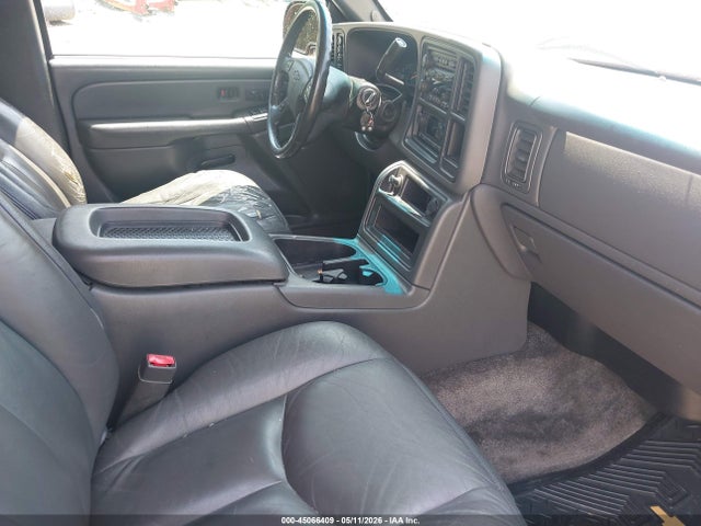 2003 Chevrolet Avalanche 1500 მანქანა იყიდება აუქციონზე, vin: 3GNEK13T63G140072, აუქციონის ნომერი: 45066409