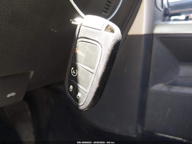 Продажа на аукционе авто 2015 Ram 2500 Laramie, vin: 3C6UR5FL2FG537017, номер лота: 45066420