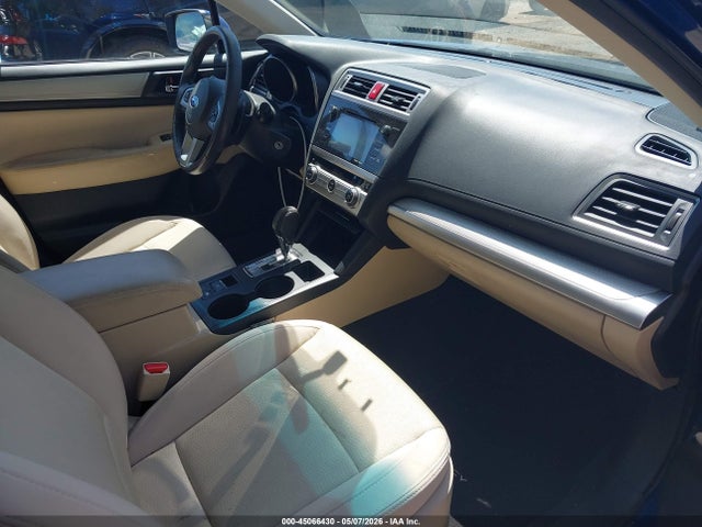 45066430 :رقم المزاد ، 4S3BNAC62H3033205 vin ، 2017 Subaru Legacy 2.5i Premium مزاد بيع