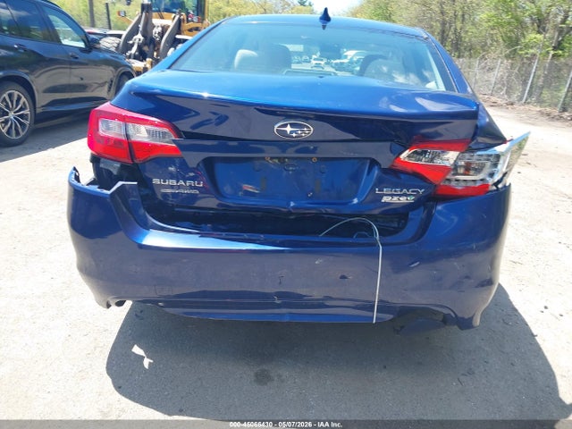 45066430 :رقم المزاد ، 4S3BNAC62H3033205 vin ، 2017 Subaru Legacy 2.5i Premium مزاد بيع