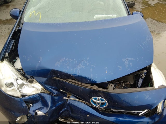 Продаж на аукціоні авто 2013 Toyota Prius V Two, vin: JTDZN3EU0D3256603, номер лоту: 45066443