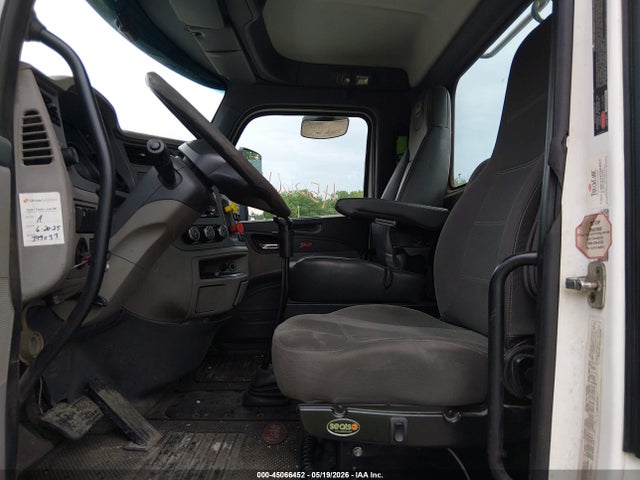 45066452 :رقم المزاد ، 1XPBDP9X7GD364620 vin ، 2016 Peterbilt 579 مزاد بيع
