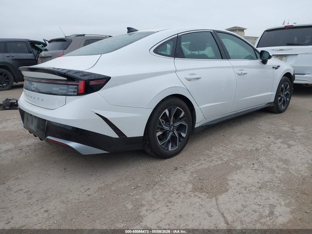Hyundai SONATA SEL 2025 KMHL64JA3SA493174 Image 4