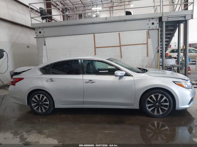 Nissan Altima 2.5 Sv 2018 1N4AL3AP2JC197641 Image 14