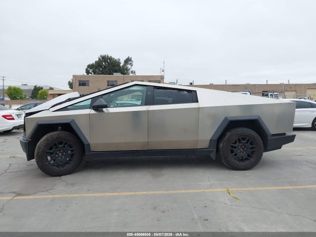 Tesla Cybertruck Cyberbeast 2025 7G2CEHEE9SA075196 Image 14