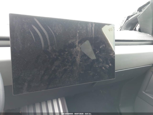 Tesla Cybertruck Cyberbeast 2025 7G2CEHEE9SA075196 Image 17
