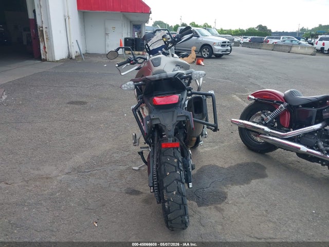2023 Triumph Motorcycle Tiger 900 Rally Pro/900 Bond Edition მანქანა იყიდება აუქციონზე, vin: SMTE67DF6PTBH0528, აუქციონის ნომერი: 45066608