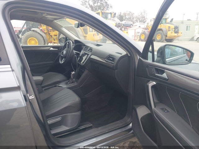3VVNB7AX0PM063855 Volkswagen Tiguan 2.0t Se