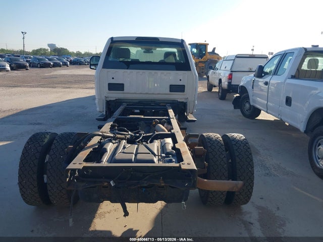 Ford F-550 Chassis Xl 2018 1FDUF5GY1JDA04461 Image 15
