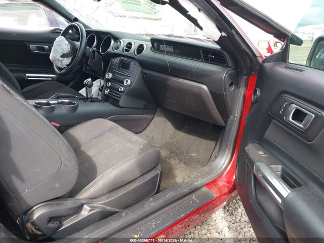 Ford Mustang Ecoboost 2018 1FA6P8TH0J5145085 Image 5