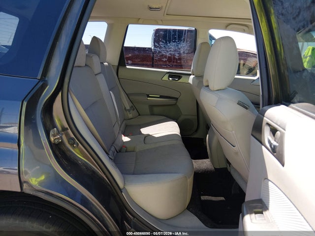 45066890 :رقم المزاد ، JF2SHADCXDH424158 vin ، 2013 Subaru Forester 2.5x Premium مزاد بيع