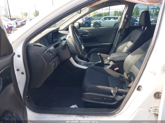 1HGCR2F58FA088463 Honda Accord Sport