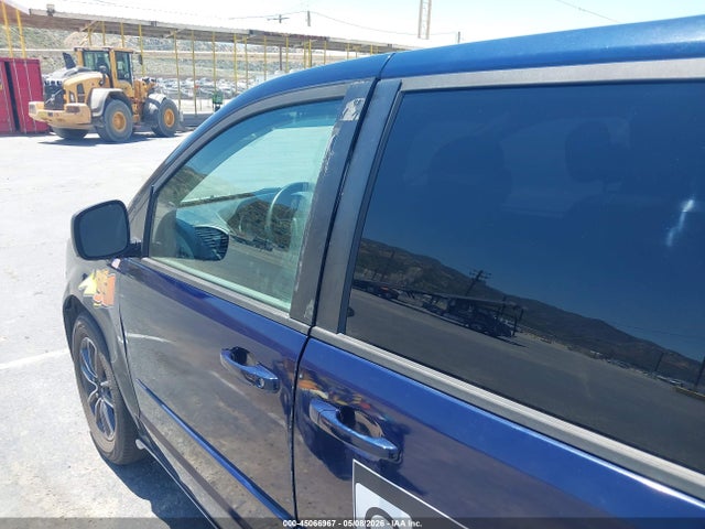 2C4RDGBG5GR250428 Dodge Grand Caravan Se