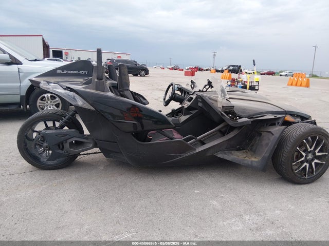 Продажа на аукционе авто 2017 Polaris Slingshot, vin: 57XAASFA0H8119006, номер лота: 45066985