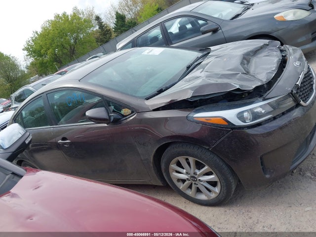 Aukcja sprzedaży 2017 Kia Forte Lx, vin: 3KPFL4A76HE062705, numer aukcji: 45066991