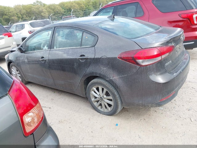 Aukcja sprzedaży 2017 Kia Forte Lx, vin: 3KPFL4A76HE062705, numer aukcji: 45066991