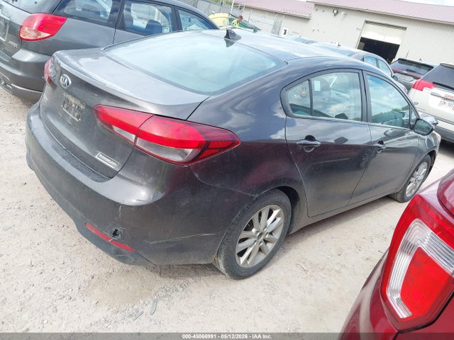 Aukcja sprzedaży 2017 Kia Forte Lx, vin: 3KPFL4A76HE062705, numer aukcji: 45066991