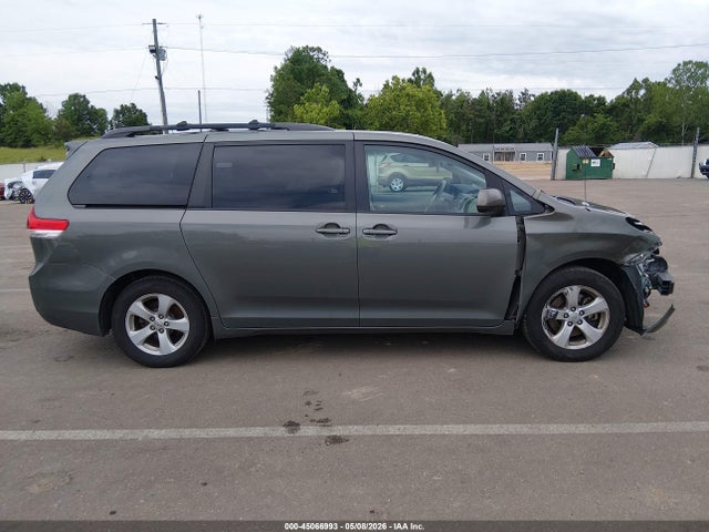 Продаж на аукціоні авто 2011 Toyota Sienna Le V6, vin: 5TDKK3DC2BS094424, номер лоту: 45066993