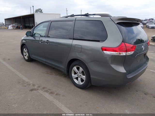 Продаж на аукціоні авто 2011 Toyota Sienna Le V6, vin: 5TDKK3DC2BS094424, номер лоту: 45066993