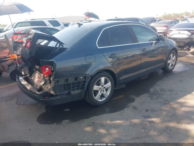 Aukcja sprzedaży 2008 Volkswagen Jetta Se/sel, vin: 3VWRM71K78M060240, numer aukcji: 45067000