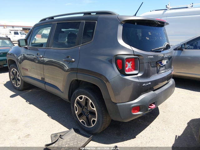 45067024 :رقم المزاد ، ZACCJBCT7GPD69731 vin ، 2016 Jeep Renegade Trailhawk مزاد بيع