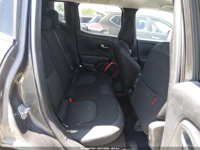 45067024 :رقم المزاد ، ZACCJBCT7GPD69731 vin ، 2016 Jeep Renegade Trailhawk مزاد بيع