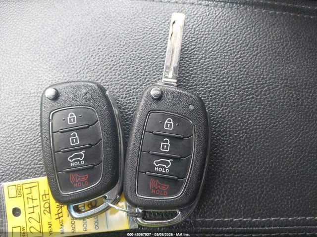 Продажа на аукционе авто 2017 Hyundai Tucson Se, vin: KM8J3CA41HU524711, номер лота: 45067027