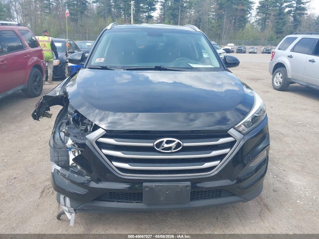 Продажа на аукционе авто 2017 Hyundai Tucson Se, vin: KM8J3CA41HU524711, номер лота: 45067027