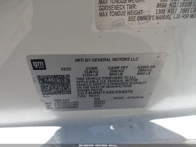 1GT4UREY4SF254075 GMC Sierra 2500hd 4wd Standard Bed Denali