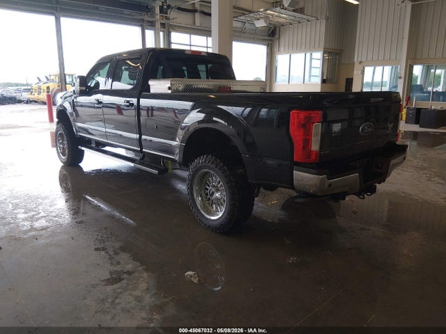 Продажа на аукционе авто 2017 Ford F-250 Lariat, vin: 1FT7W2B61HEC89978, номер лота: 45067032