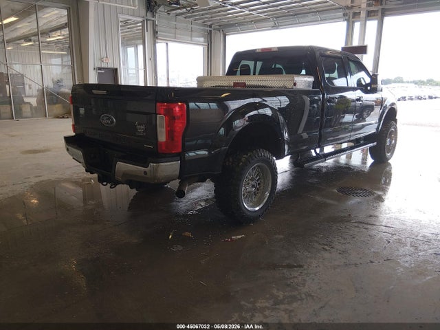 Продажа на аукционе авто 2017 Ford F-250 Lariat, vin: 1FT7W2B61HEC89978, номер лота: 45067032