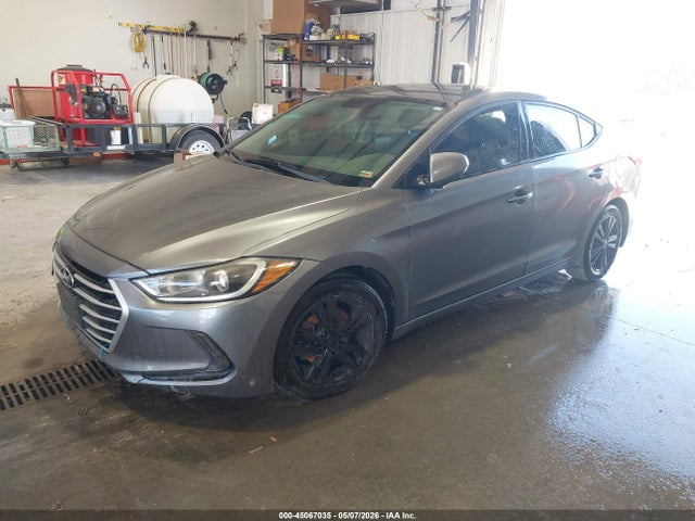 Hyundai Elantra Value Edition 2018 5NPD84LF8JH239589 Image 2