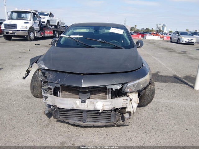1G1ZB5ST5HF133117 Chevrolet MALIBU LS