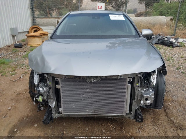 4T1C11AK2MU561990 Toyota CAMRY LE