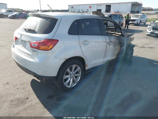 Продажа на аукционе авто 2015 Mitsubishi Outlander Sport Es, vin: 4A4AR3AU6FE004605, номер лота: 45067066
