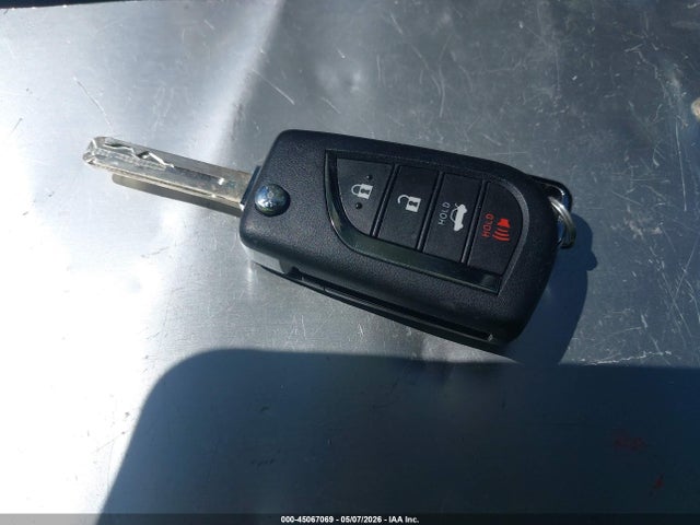 45067069 :رقم المزاد ، 4T1G11AK3PU827944 vin ، 2023 Toyota Camry Se مزاد بيع