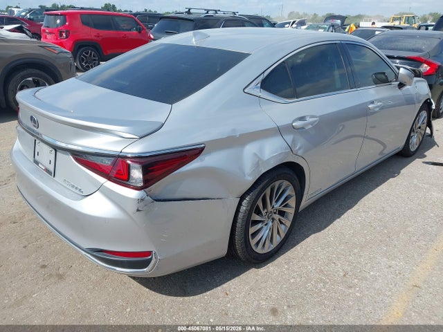45067081 :رقم المزاد ، 58AB21B1XKU003423 vin ، 2019 Lexus Es 300h Ultra Luxury مزاد بيع